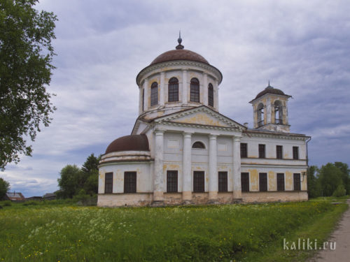 Церковь Зосимы и Савватия Соловецких, ныне выставочный зал Каргопольского музея
