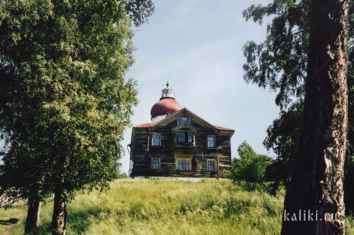 Церковь Вознесения Господня на Секирной горе . Фото 2004 года