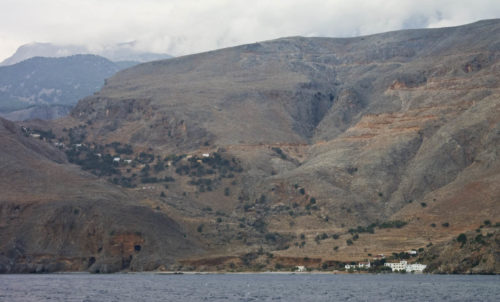 Деревушка в горах южного Крита