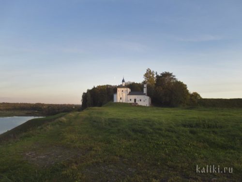 Никольская церковь на Труворовом городище