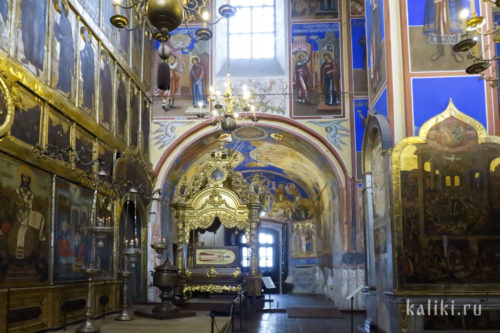 Интерьер Богородице-Рождественского собора