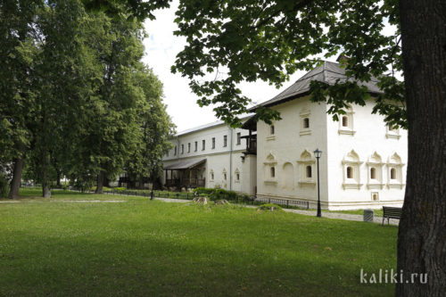 Братский корпус Спасо-Евфимиева монастыря
