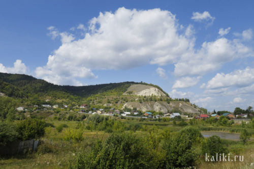 Вид на Попову гору со стороны с. Ширяево