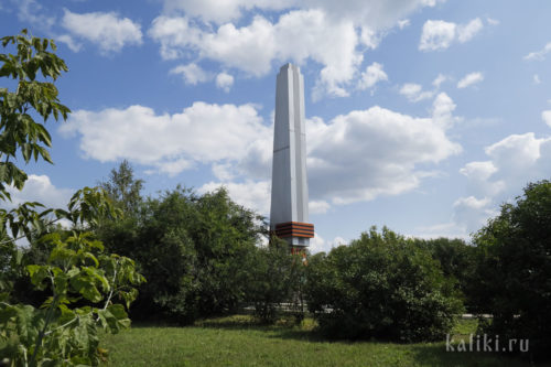 Монумент в память о погибших в Великой Отечественной войне 