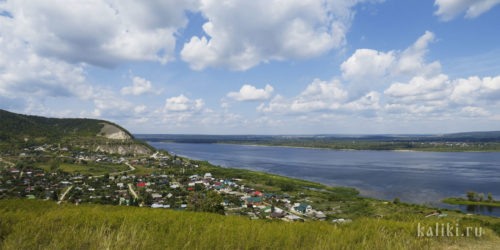 Вид на Ширяево и Волгу с Монастырской горы